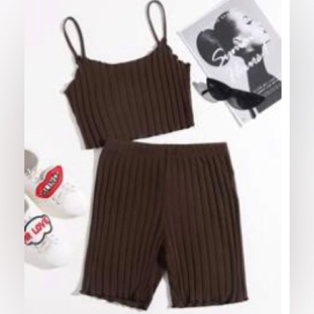 SHEIN EZwear Solid Lettuce Trim Waffle Knit Cami Top & Biker Shorts Set